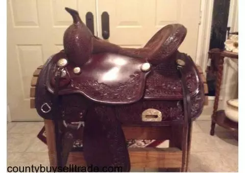 16" Royal King western saddle